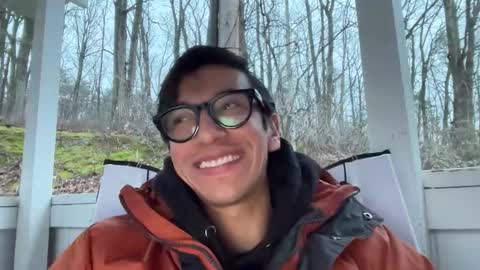 Snapshot of vergasjuan chatting on 03-04-26, 11:00 Juan Vergas online show from 03-04-26, 11:00