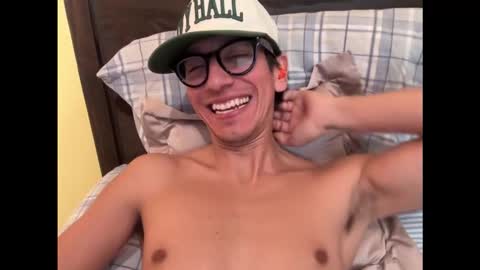 Snapshot of vergasjuan chatting on 03-06-26, 02:35 Juan Vergas online show from 03-06-26, 02:35