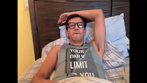 Snapshot of vergasjuan chatting on 03-17-26, 01:14 Juan Vergas online show from 03-17-26, 01:14