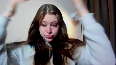 Snapshot of vergill_hella chatting on 10-26-25, 06:30 Sonya online show from 10-26-25, 06:30