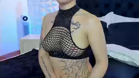 Snapshot of verohands chatting on 09-23-25, 08:45 Vero online show from 09-23-25, 08:45