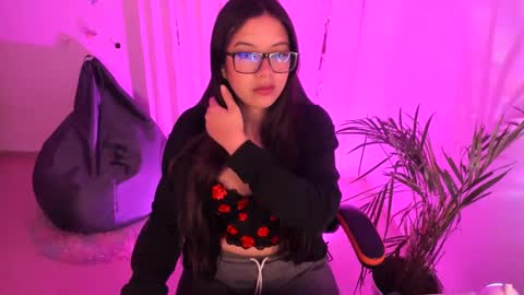 Verolake online show from 02-23-25, 11:11