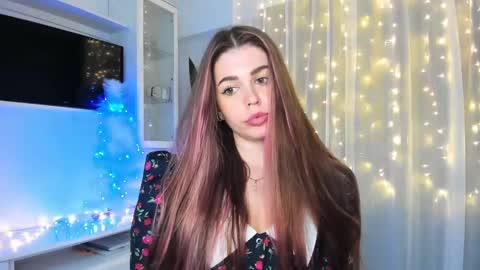 Snapshot of veronarolls chatting on 01-02-25, 01:06 Lolitalolz online show from 01-02-25, 01:06