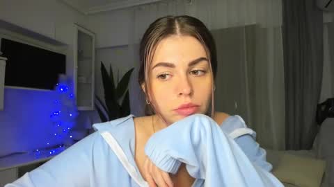 Snapshot of veronarolls chatting on 01-08-25, 10:48 Lolitalolz online show from 01-08-25, 10:48