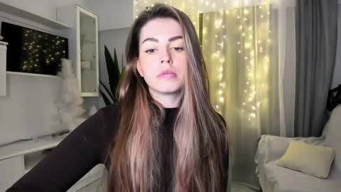 Snapshot of veronarolls chatting on 01-09-25, 06:04 Lolitalolz online show from 01-09-25, 06:04