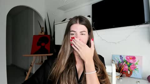 Snapshot of veronarolls chatting on 09-17-25, 02:08 Lolitalolz online show from 09-17-25, 02:08