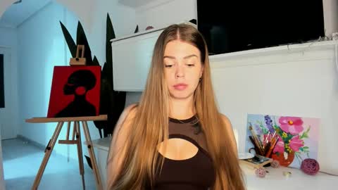 Snapshot of veronarolls chatting on 10-09-25, 10:19 Lolitalolz online show from 10-09-25, 10:19