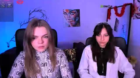 Snapshot of veronica_bubble chatting on 12-04-25, 08:39 Ronni online show from 12-04-25, 08:39