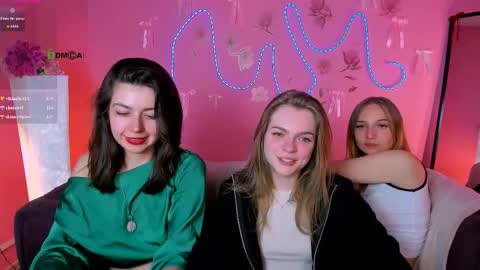 Ronni online show from 05-18-26, 04:07