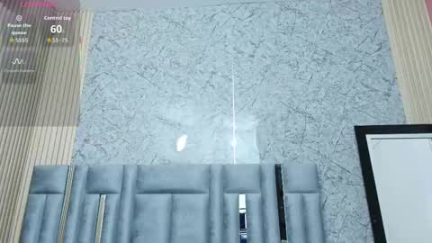 Snapshot of veronica_roose chatting on 10-30-25, 12:50 Veronica online show from 10-30-25, 12:50