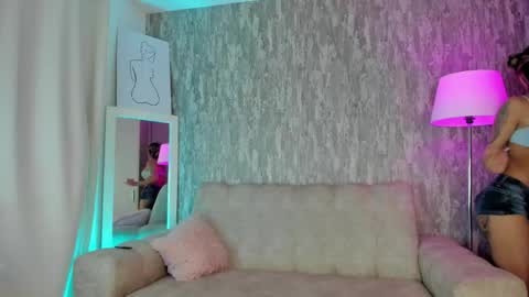 Miss Veronica dussan  Tw Veronicasm     IG Ashveronica  online show from 04-24-26, 11:51