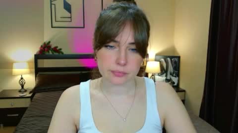 Veronica online show from 04-28-26, 05:12