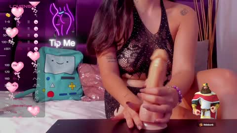 Snapshot of veronicagilss chatting on 01-14-25, 02:22 Veronica Gills online show from 01-14-25, 02:22