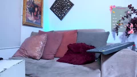 Snapshot of veronicagilss chatting on 02-28-25, 07:25 Veronica Gills online show from 02-28-25, 07:25