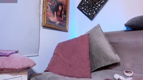 Snapshot of veronicagilss chatting on 03-04-25, 07:22 Veronica Gills online show from 03-04-25, 07:22