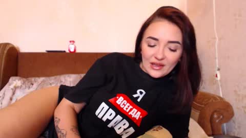 Snapshot of veronicalalux chatting on 10-10-25, 08:46 VeronicaLaLux online show from 10-10-25, 08:46