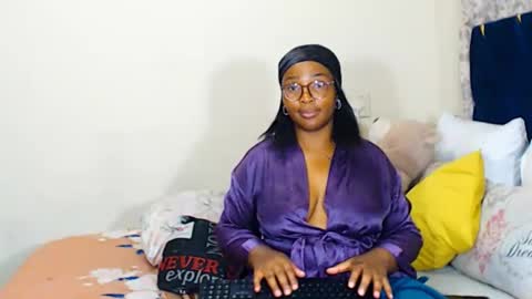 veronicarod1 online show from 04-21-26, 01:42