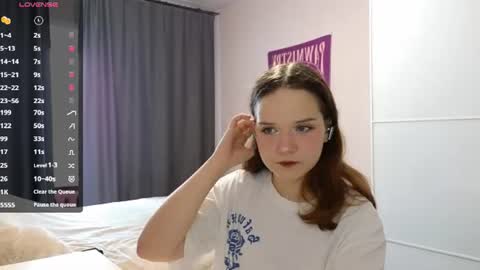 Anna online show from 07-19-26, 05:11
