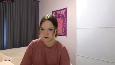 Anna online show from 07-20-26, 05:11