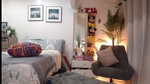 veronica online show from 01-25-25, 02:58