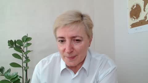 verony_ online show from 03-09-25, 12:20