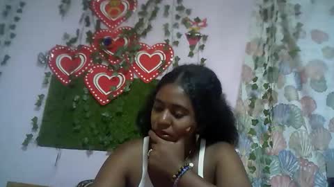 verronique1511 online show from 11-08-25, 10:26