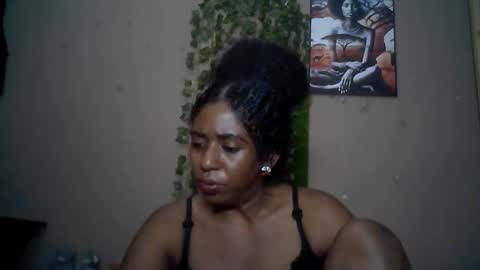 Snapshot of verronique1511 chatting on 03-19-26, 06:12 verronique1511 online show from 03-19-26, 06:12