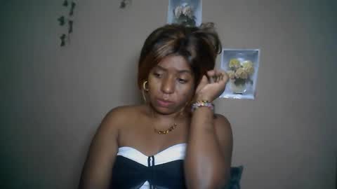 Snapshot of verronique1511 chatting on 05-03-26, 04:07 verronique1511 online show from 05-03-26, 04:07