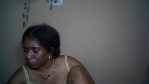 Snapshot of verronique1511 chatting on 05-08-26, 04:23 verronique1511 online show from 05-08-26, 04:23