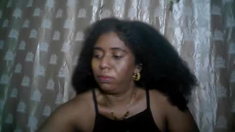 Snapshot of verronique1511 chatting on 05-11-26, 03:12 verronique1511 online show from 05-11-26, 03:12