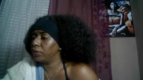 Snapshot of verronique1511 chatting on 07-26-26, 06:54 verronique1511 online show from 07-26-26, 06:54
