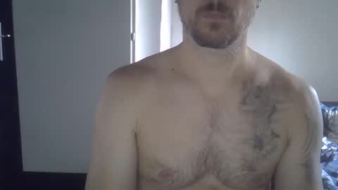 Snapshot of veryhotpervert chatting on 10-13-25, 11:10 veryhotpervert online show from 10-13-25, 11:10