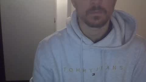 Snapshot of veryhotpervert chatting on 11-18-25, 07:46 veryhotpervert online show from 11-18-25, 07:46