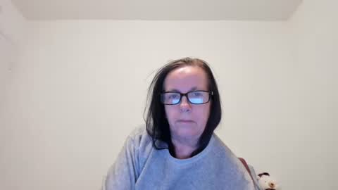 verysassypeachgoddess online show from 01-14-26, 04:18