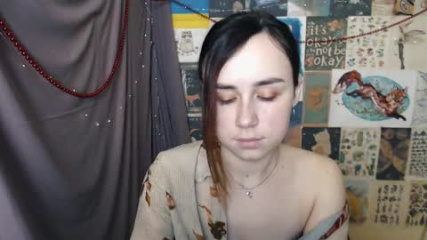 veryveryvery_shy online show from 12-21-24, 09:55