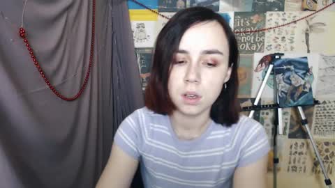 veryveryvery_shy online show from 01-04-25, 06:41