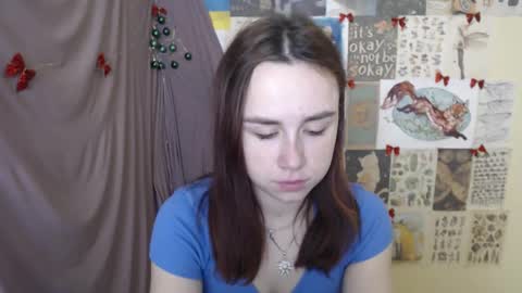 veryveryvery_shy online show from 12-15-25, 06:50