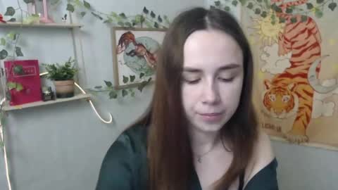 veryveryvery_shy online show from 04-25-26, 05:43