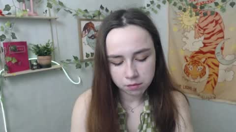 veryveryvery_shy online show from 04-27-26, 05:27