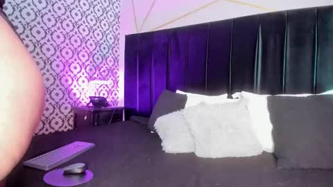 Snapshot of verza_h23 chatting on 10-08-25, 11:41 Sthefanny online show from 10-08-25, 11:41