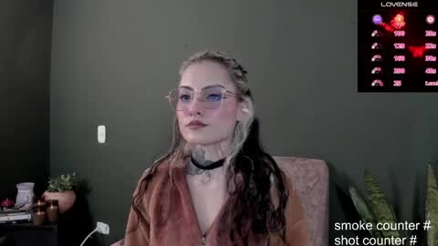 Snapshot of vesiagomez chatting on 05-14-26, 07:20 natalia gomez online show from 05-14-26, 07:20