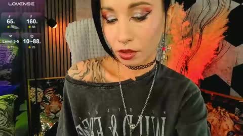 Lady or Goddess Vespera online show from 04-29-26, 03:27