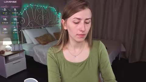 Snapshot of vespera_celeste chatting on 10-13-25, 05:40 Celeste online show from 10-13-25, 05:40