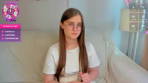 Emma  Sofa online show from 07-20-26, 02:52