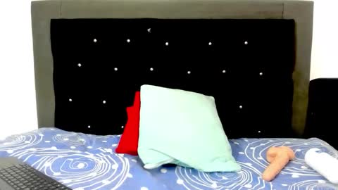 Frida online show from 04-27-26, 12:58