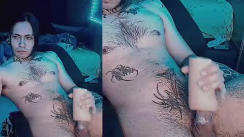 Snapshot of vhyxxxxen chatting on 12-06-24, 07:10 vhyxxxxen online show from 12-06-24, 07:10