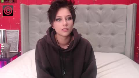 Via online show from 09-12-25, 08:53