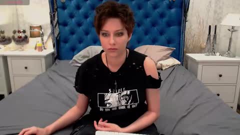 Snapshot of via_mayer chatting on 02-02-26, 05:28 Via online show from 02-02-26, 05:28