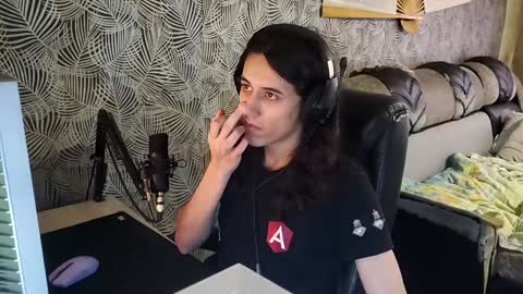 Snapshot of vialeras chatting on 12-28-24, 05:55 vialeras online show from 12-28-24, 05:55