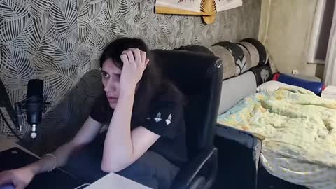 Snapshot of vialeras chatting on 12-29-24, 01:17 vialeras online show from 12-29-24, 01:17